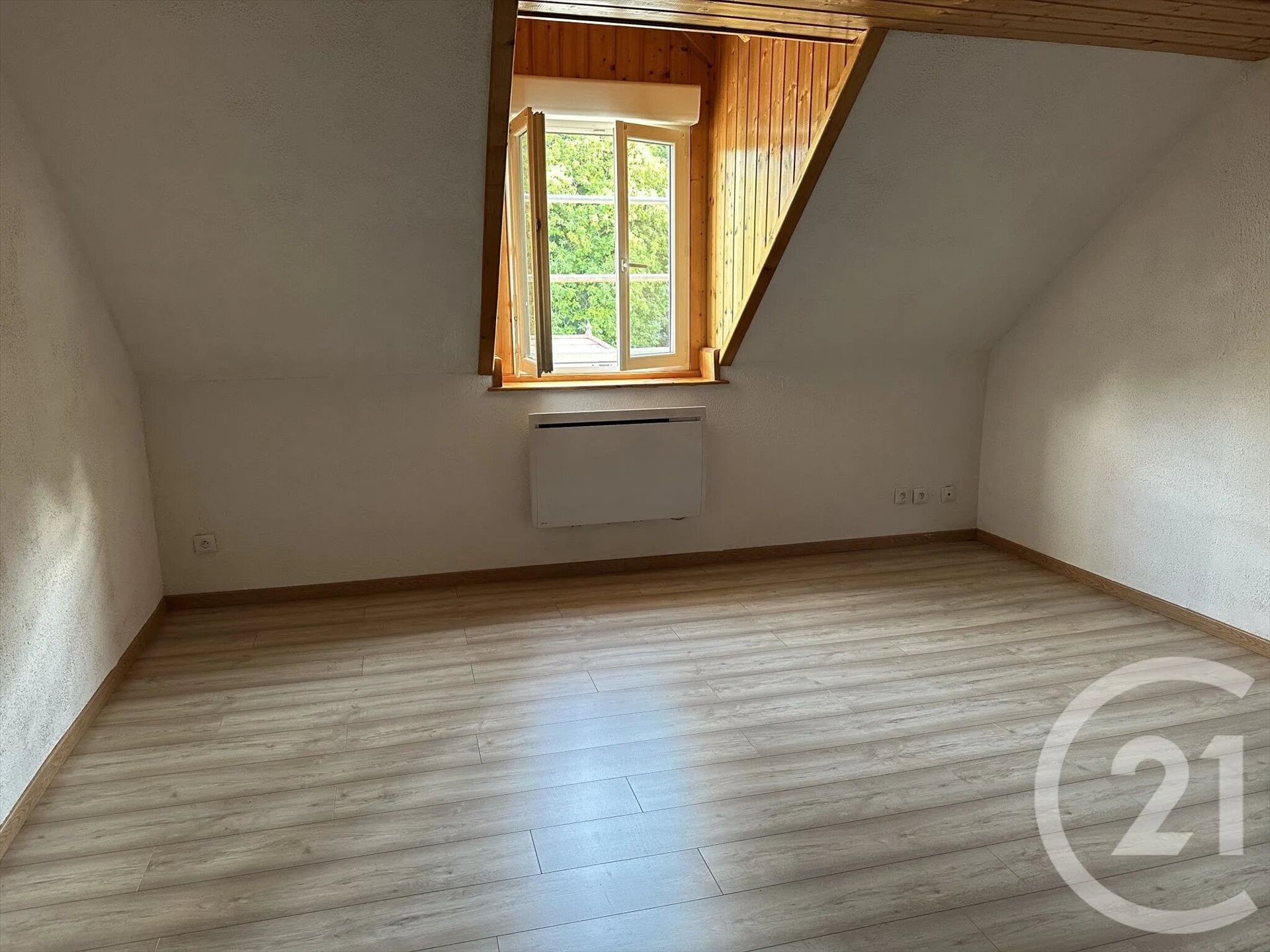 Appartement à louer, 30m², Montmorot