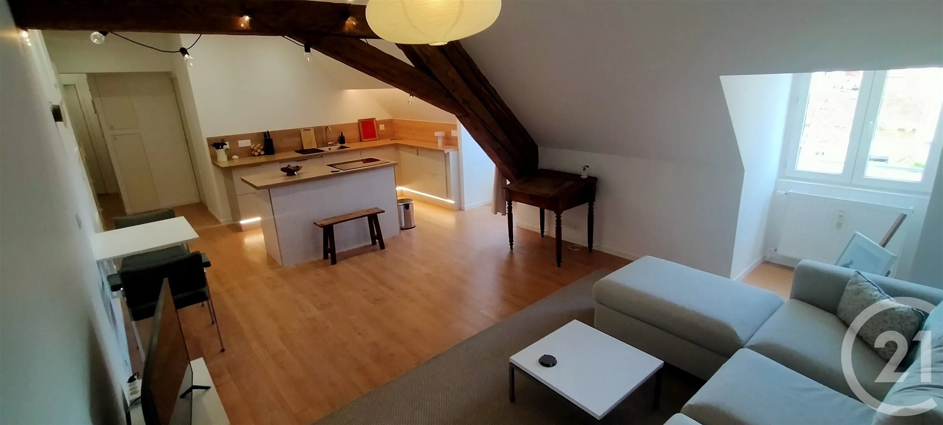Appartement à louer, 48m², Lons-le-Saunier