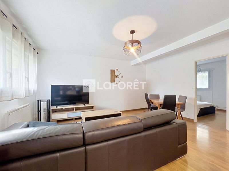 Appartement à louer, 45m², Mâcon