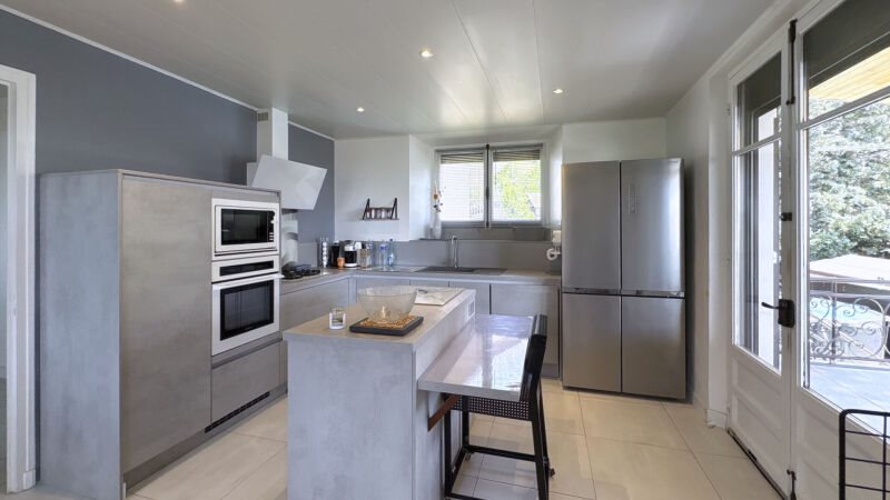 Maison à vendre, 185m², Gruffy