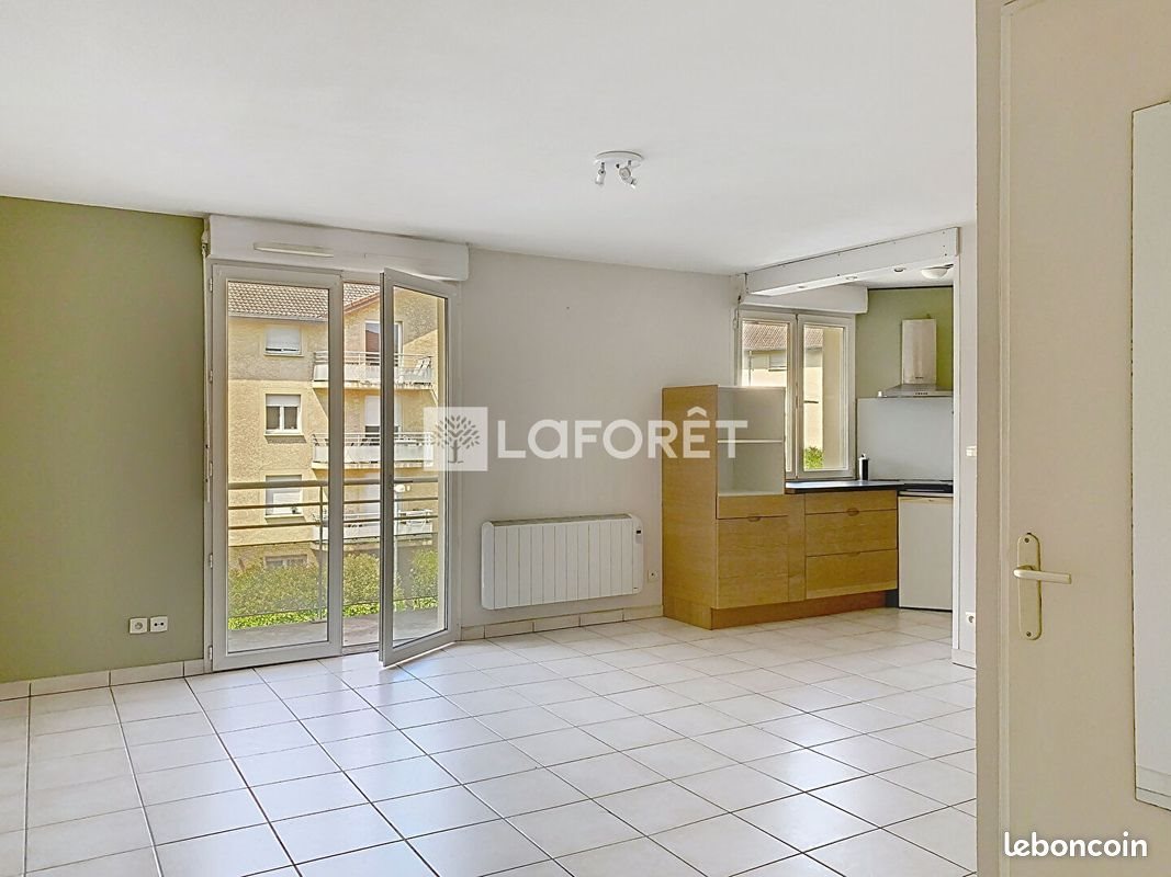 Appartement à louer, 49m², Rumilly
