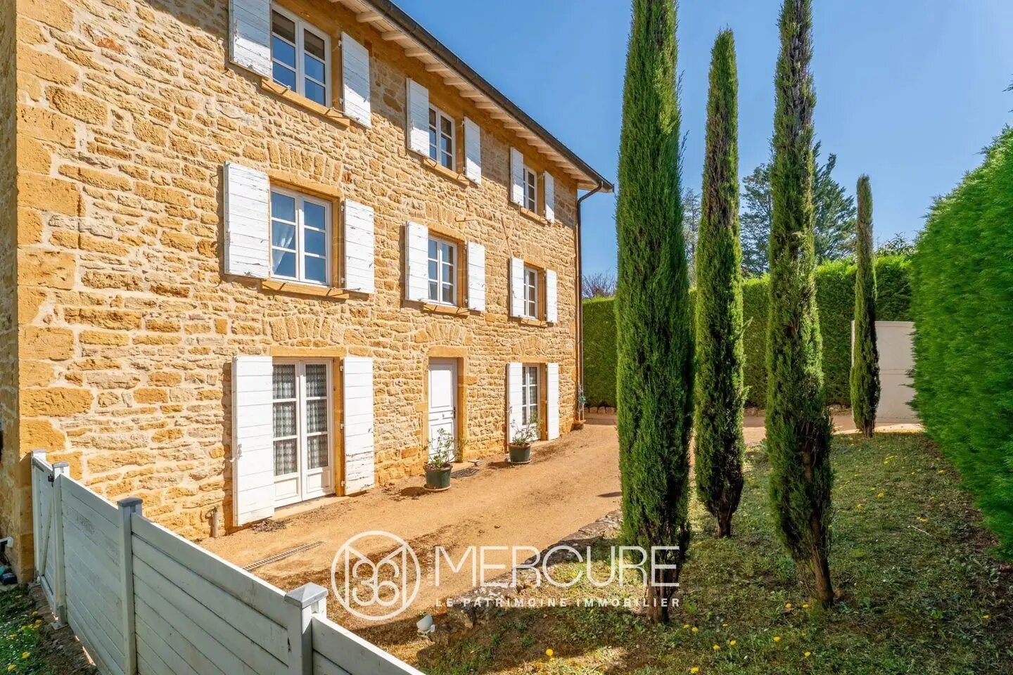 Maison à vendre, 352m², L'Arbresle
