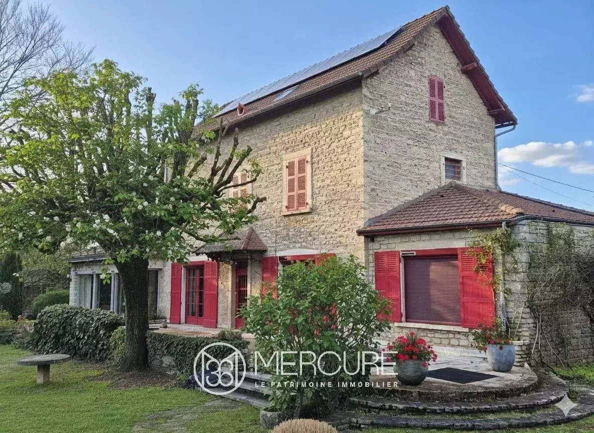 Maison à vendre, 400m², Montalieu-Vercieu