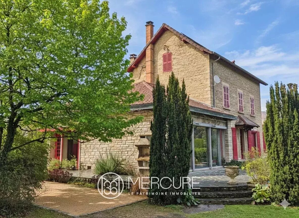 Maison à vendre, 400m², Montalieu-Vercieu
