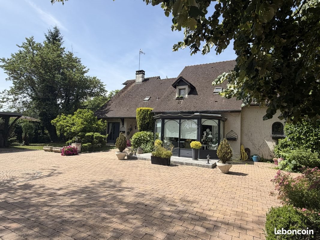 Maison à vendre, 295m², Izeure
