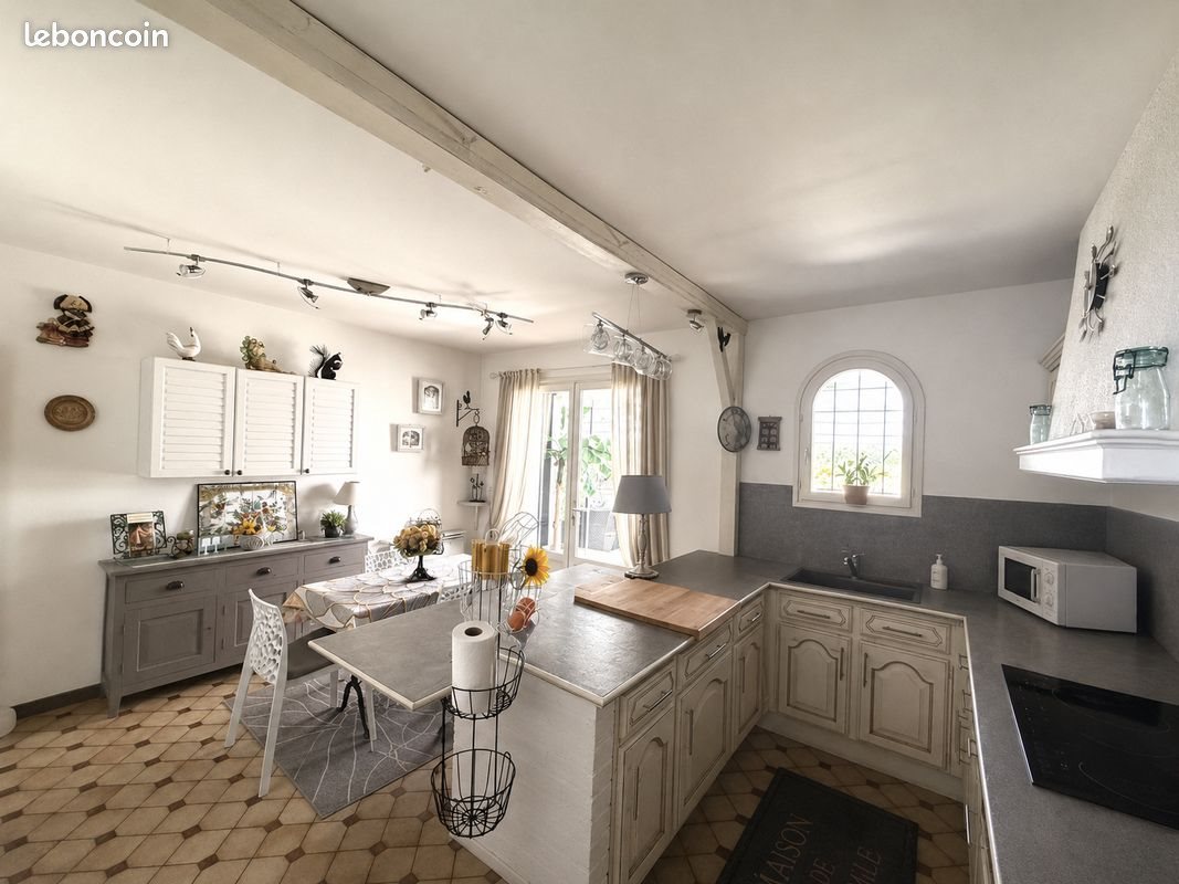 Maison à vendre, 295m², Izeure