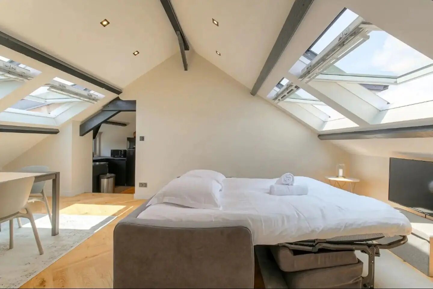 Appartement à louer, 33m², Écully