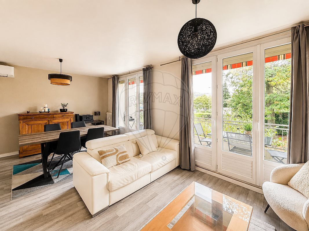 Appartement à vendre, 65m², Saint-Genis-Laval