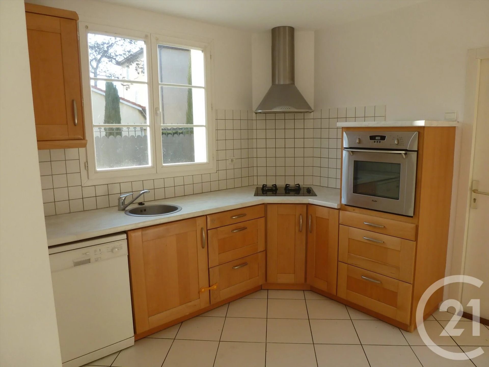 Maison à louer, 88m², Miribel