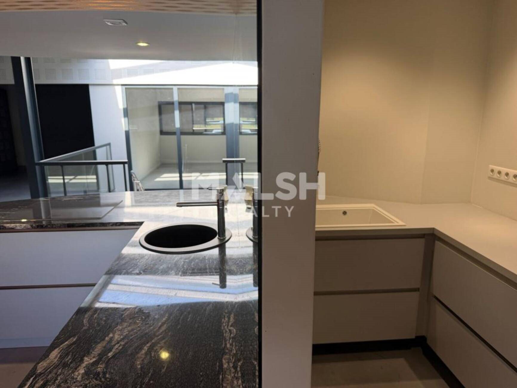Maison à vendre, 500m², Cessieu