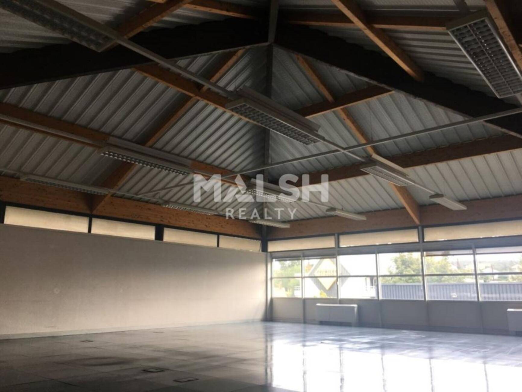Maison à vendre, 1735m², Chasse-sur-Rhône