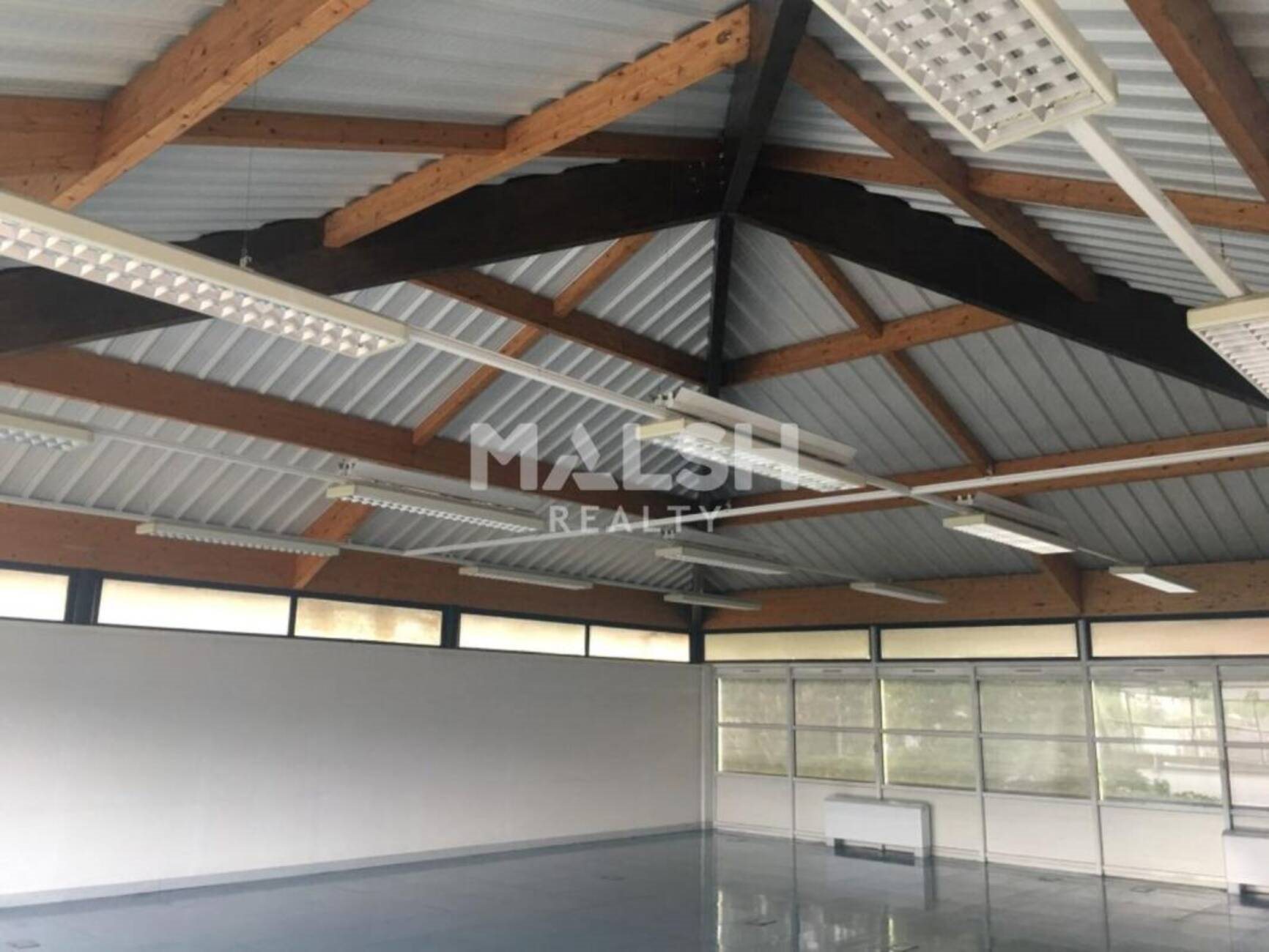 Maison à vendre, 1735m², Chasse-sur-Rhône
