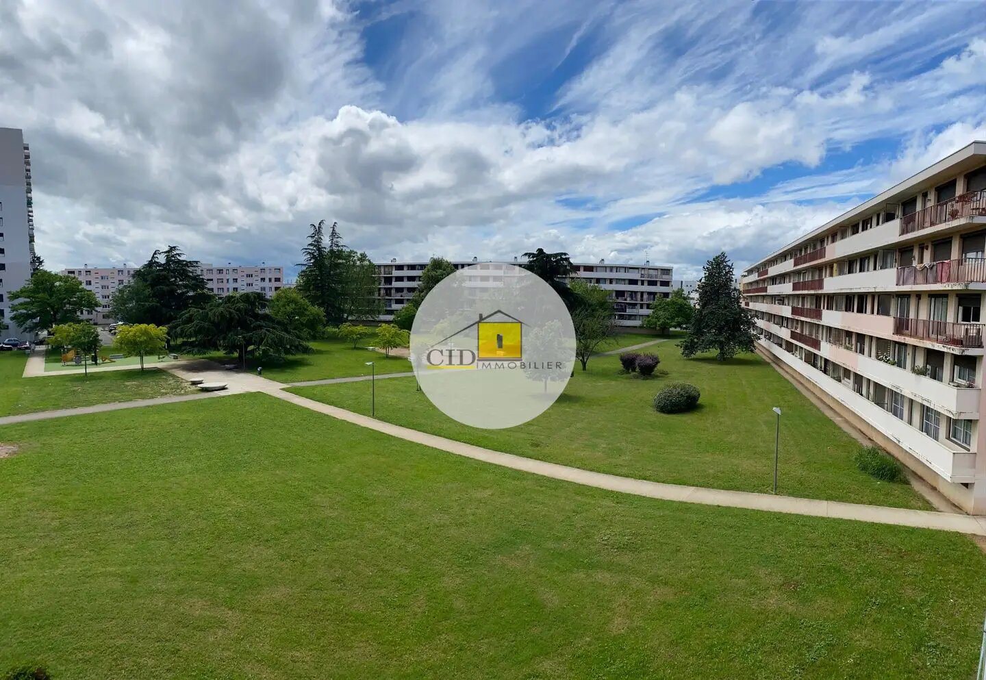 Appartement à louer, 71m², Saint-Priest