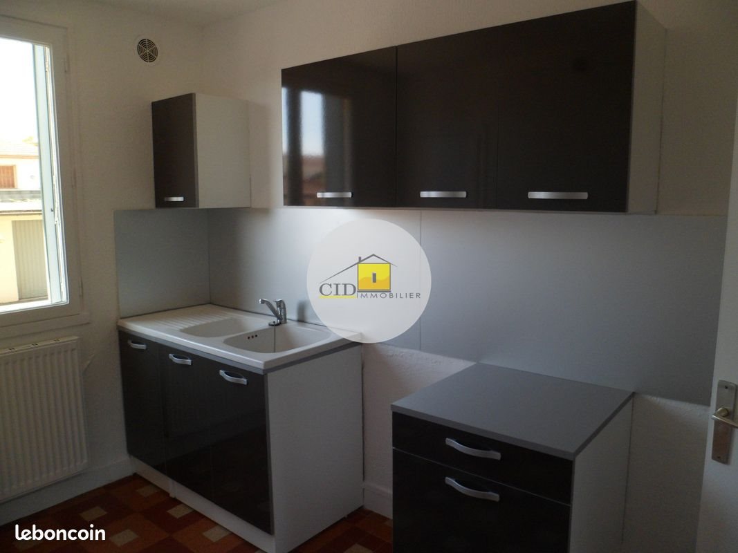 Appartement à louer, 58m², Saint-Priest