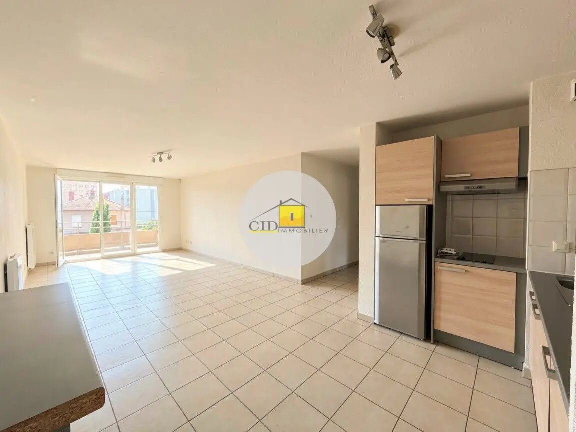 Appartement à louer, 72m², Saint-Priest