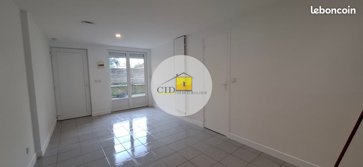 Appartement à louer, 22m², Saint-Priest