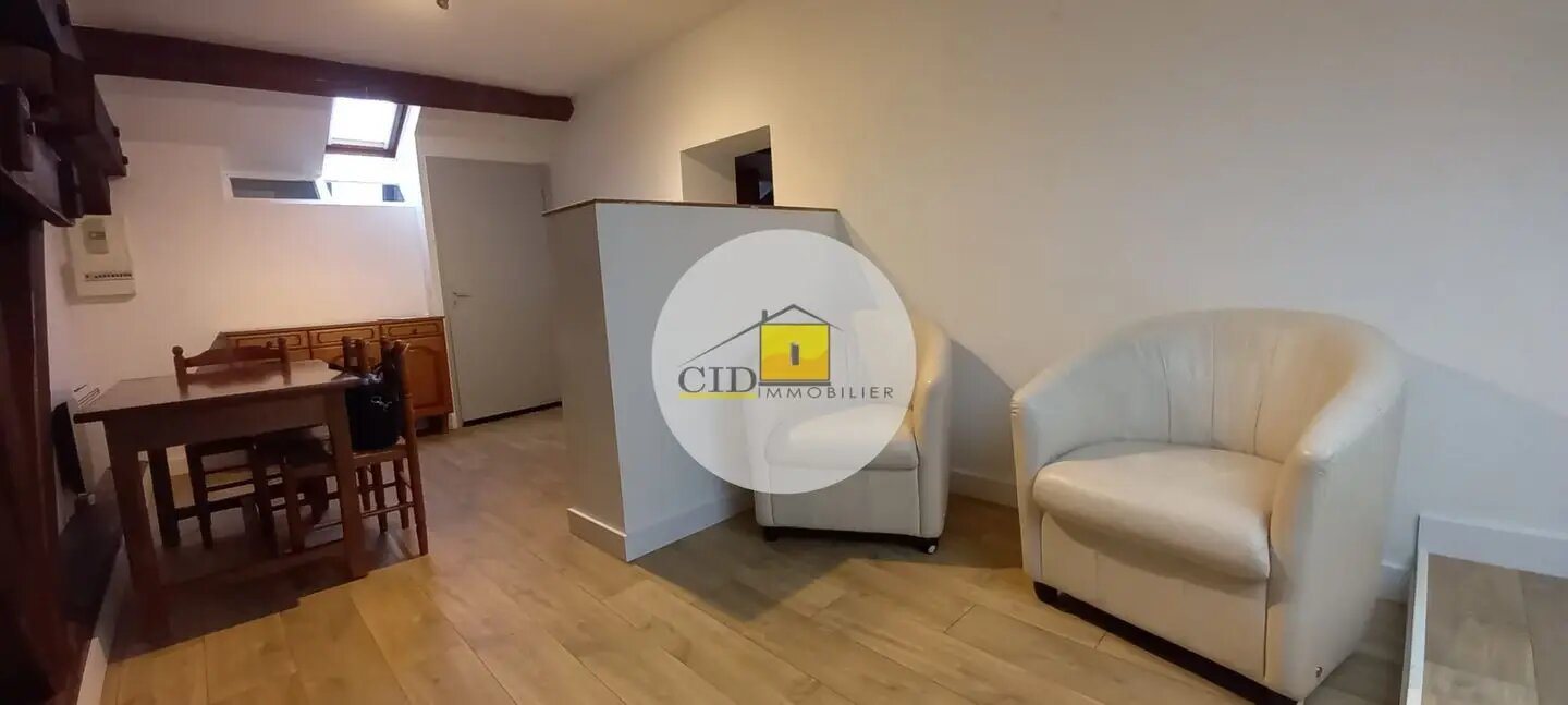 Appartement à louer, 31m², Saint-Laurent-de-Mure