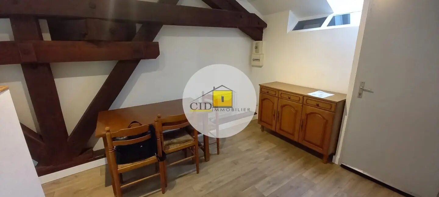 Appartement à louer, 31m², Saint-Laurent-de-Mure