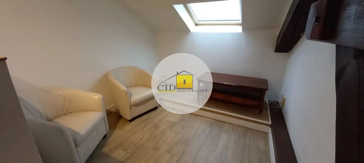 Appartement à louer, 31m², Saint-Laurent-de-Mure