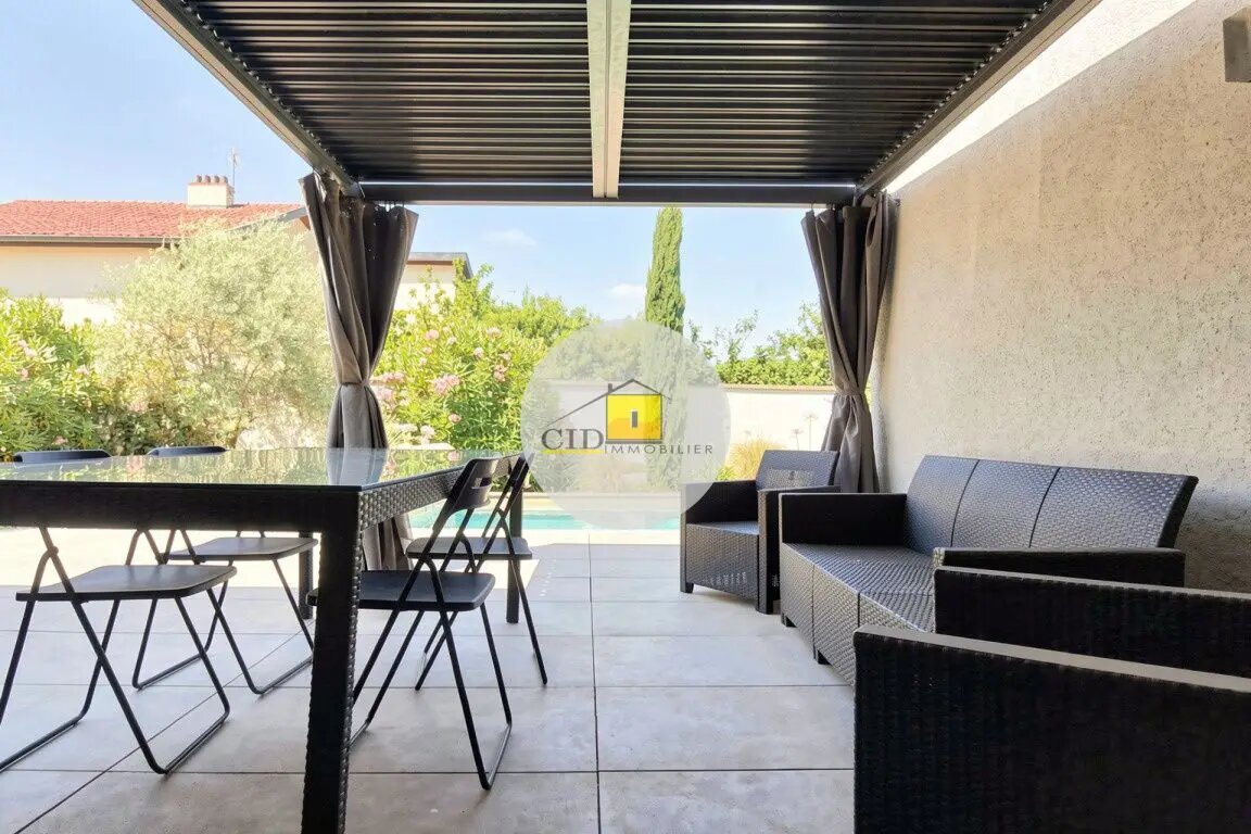 Maison à louer, 160m², Saint-Priest