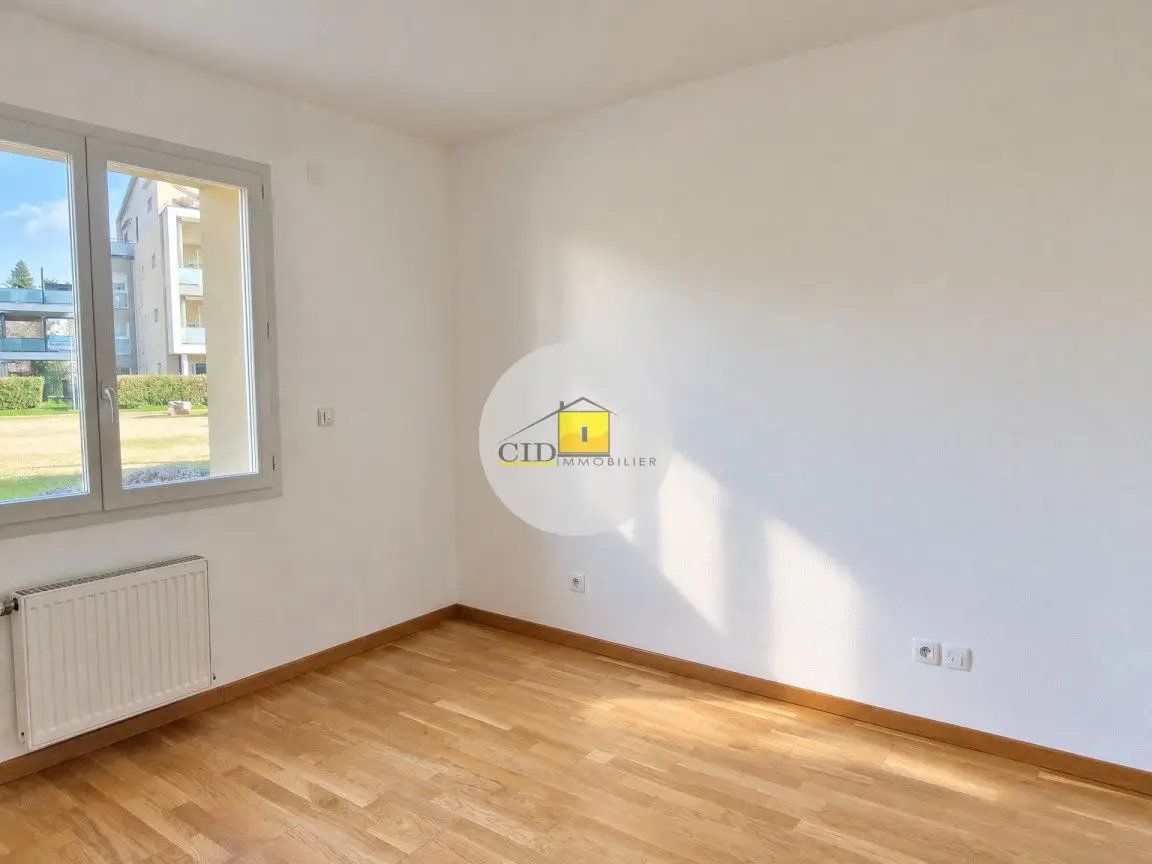 Appartement à louer, 48m², Chassieu