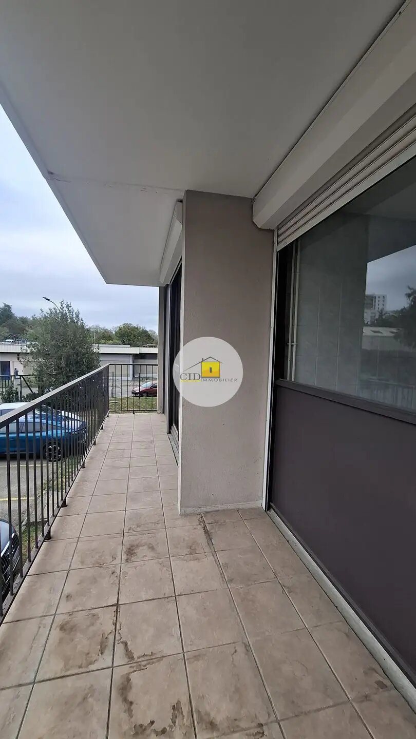 Appartement à louer, 65m², Saint-Priest
