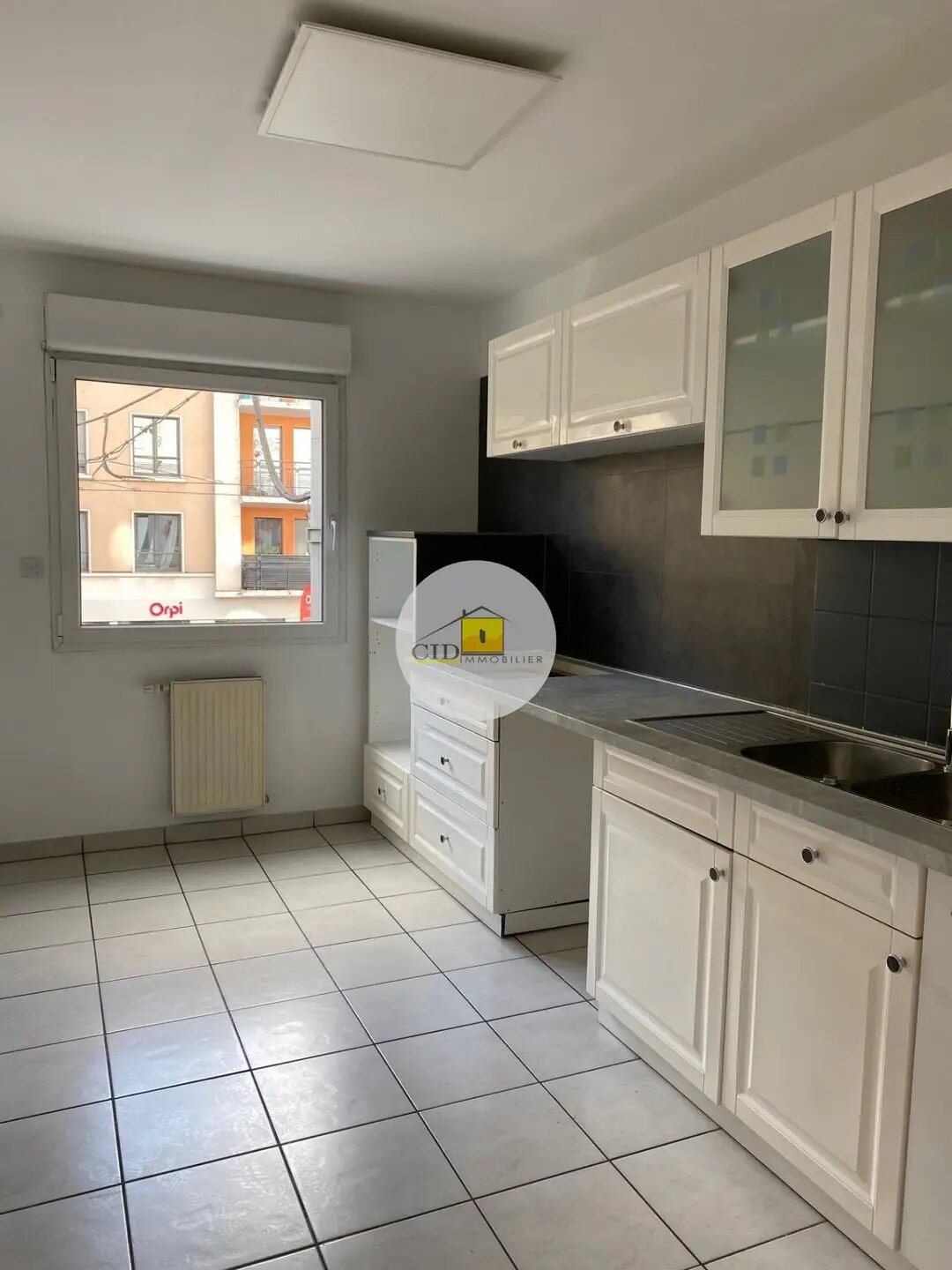 Appartement à louer, 82m², Bron