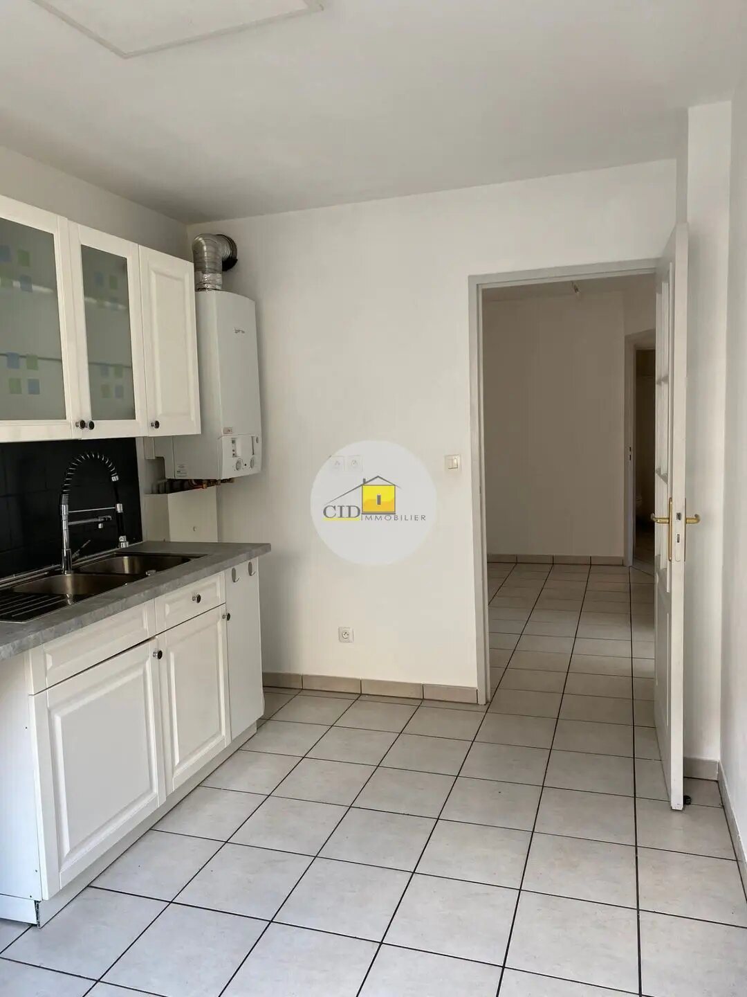 Appartement à louer, 82m², Bron