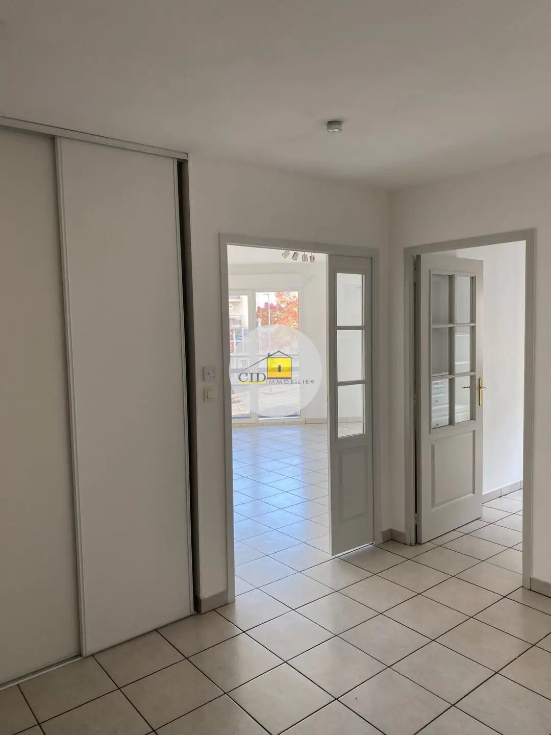Appartement à louer, 82m², Bron