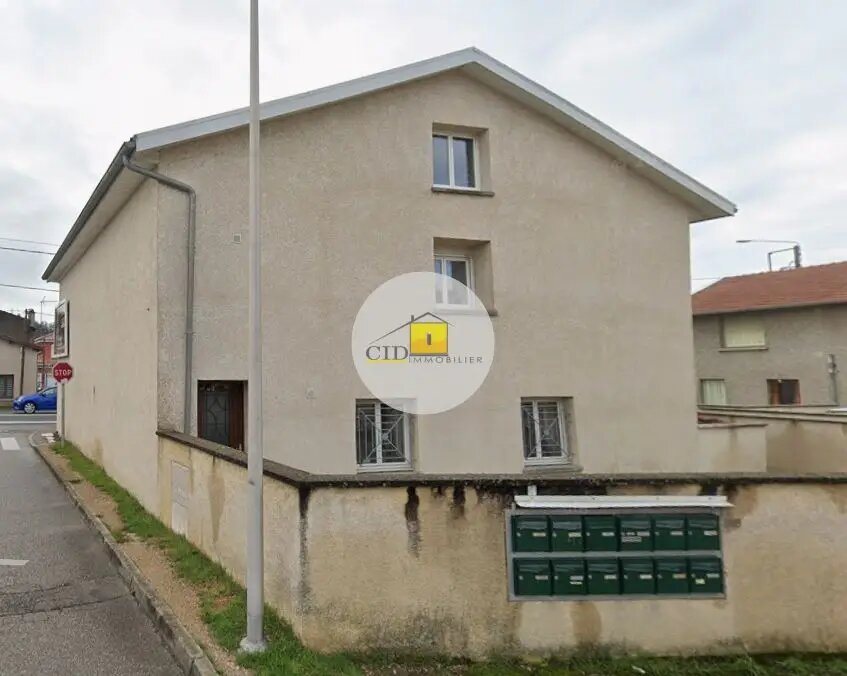Appartement à louer, 27m², Saint-Bonnet-de-Mure
