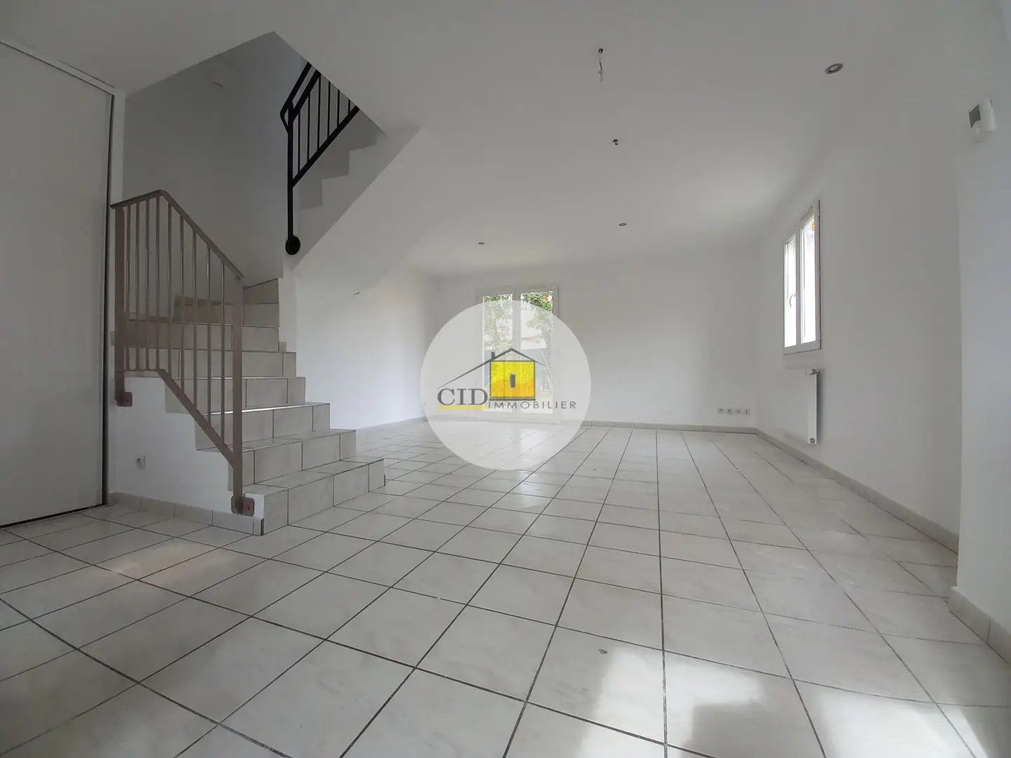 Maison à louer, 64m², Saint-Laurent-de-Mure