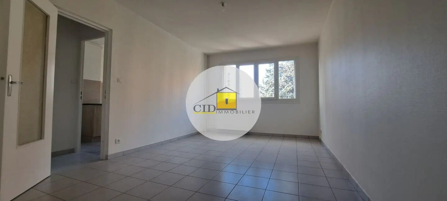 Appartement à louer, 50m², Saint-Priest