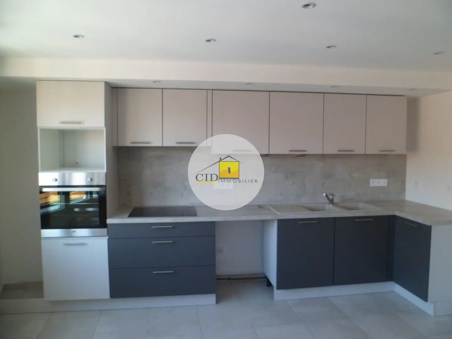 Appartement à louer, 81m², Saint-Priest