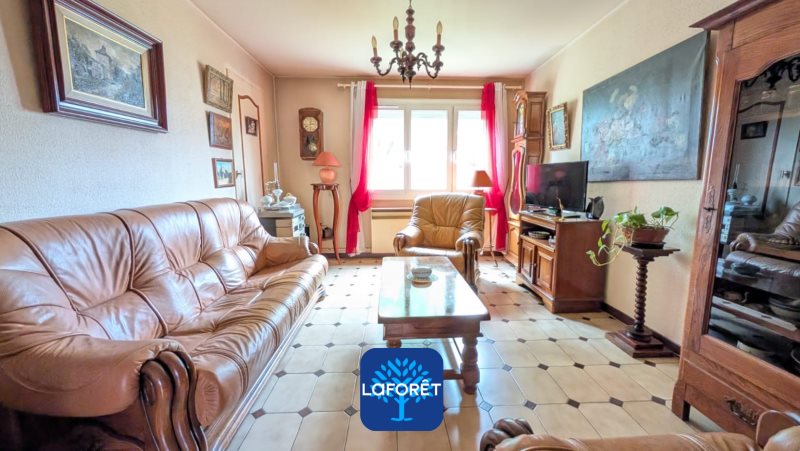 Appartement à vendre, 77m², Saint-Priest