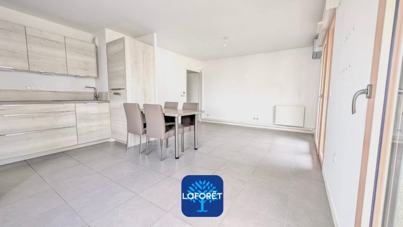 Appartement à louer, 60m², Saint-Priest