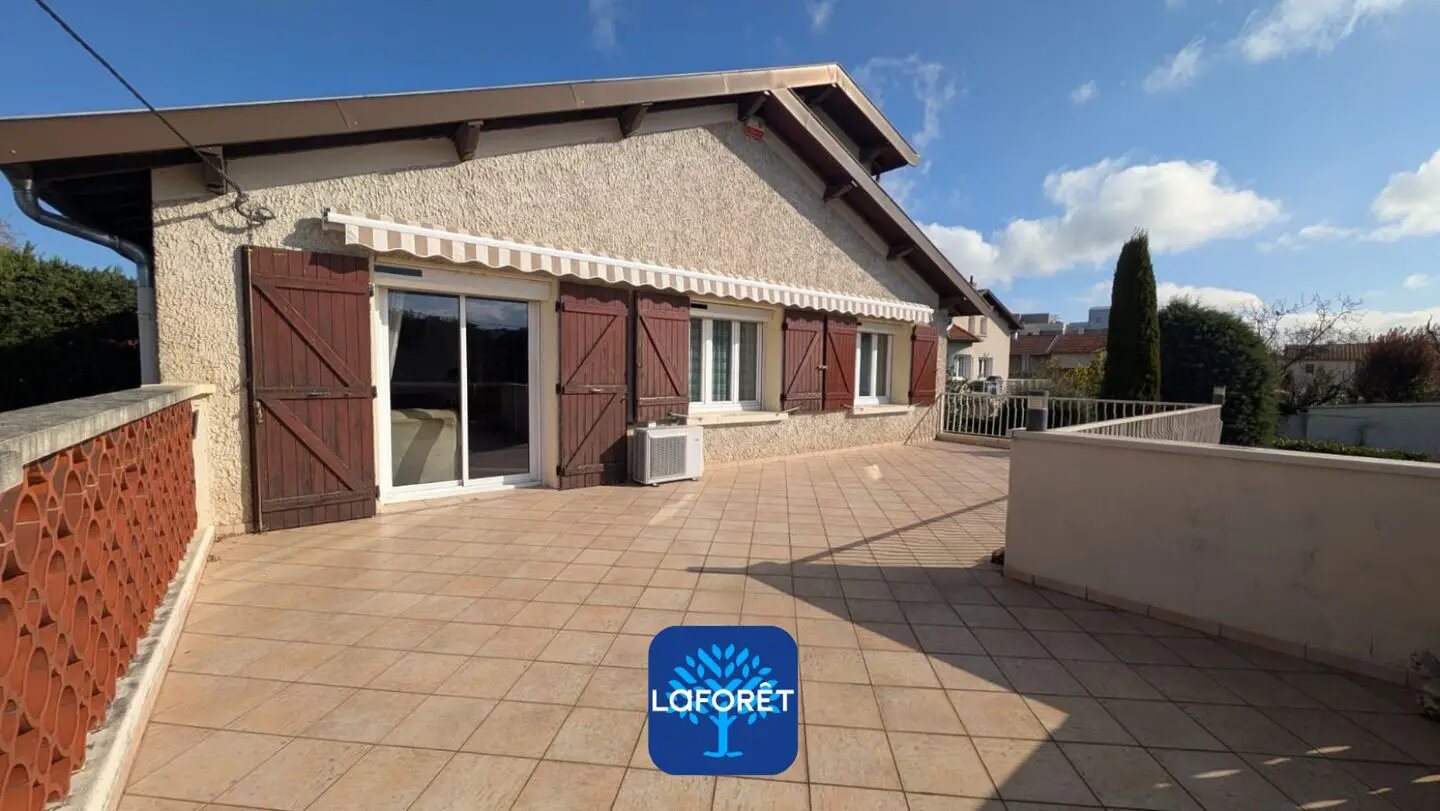 Maison à vendre, 117m², Saint-Priest