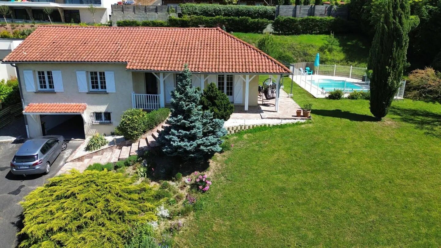Maison à vendre, 224m², Châtel-Guyon