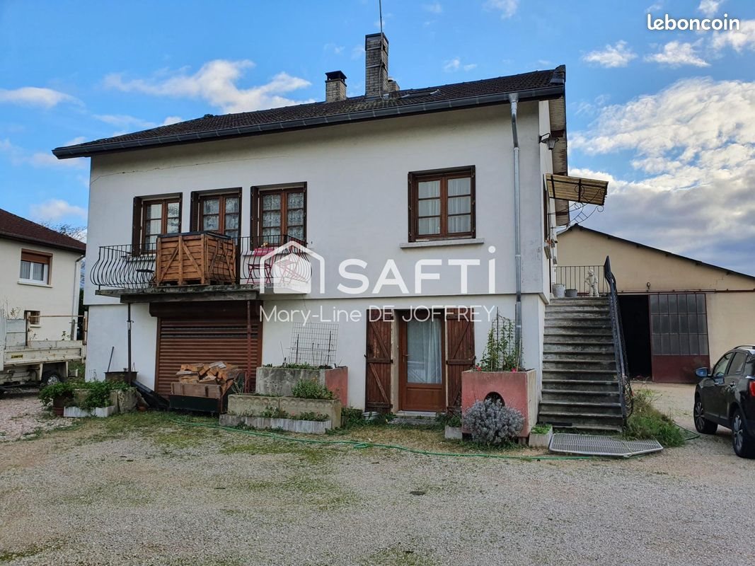 Maison à vendre, 124m², Montpont-en-Bresse
