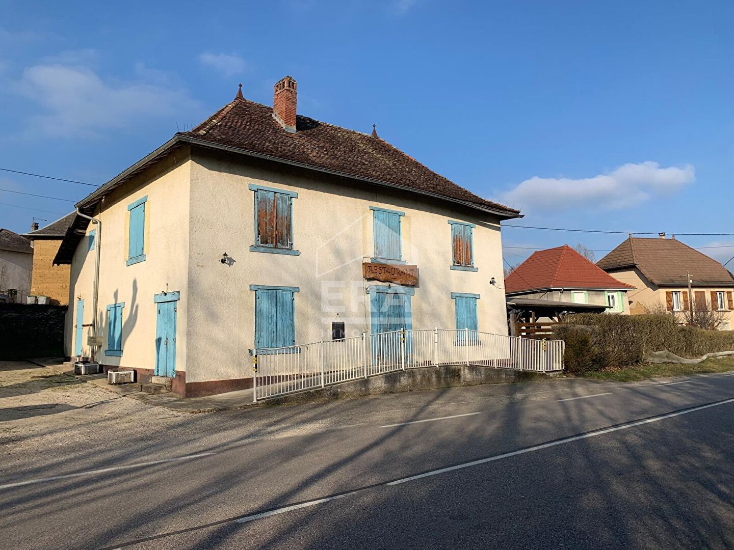 Maison à vendre, 202m², Pressins