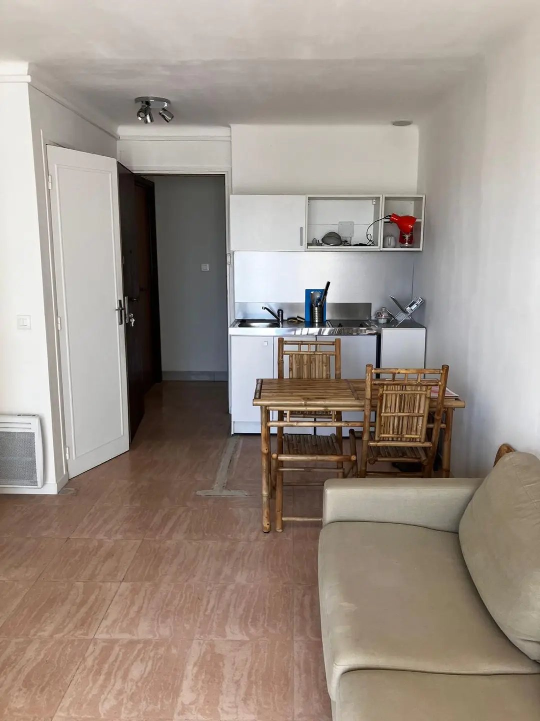 Appartement à louer, 19m², Cannes