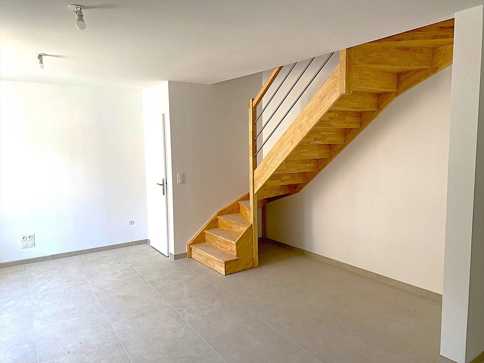 Appartement à louer, 63m², Montmerle-sur-Saône