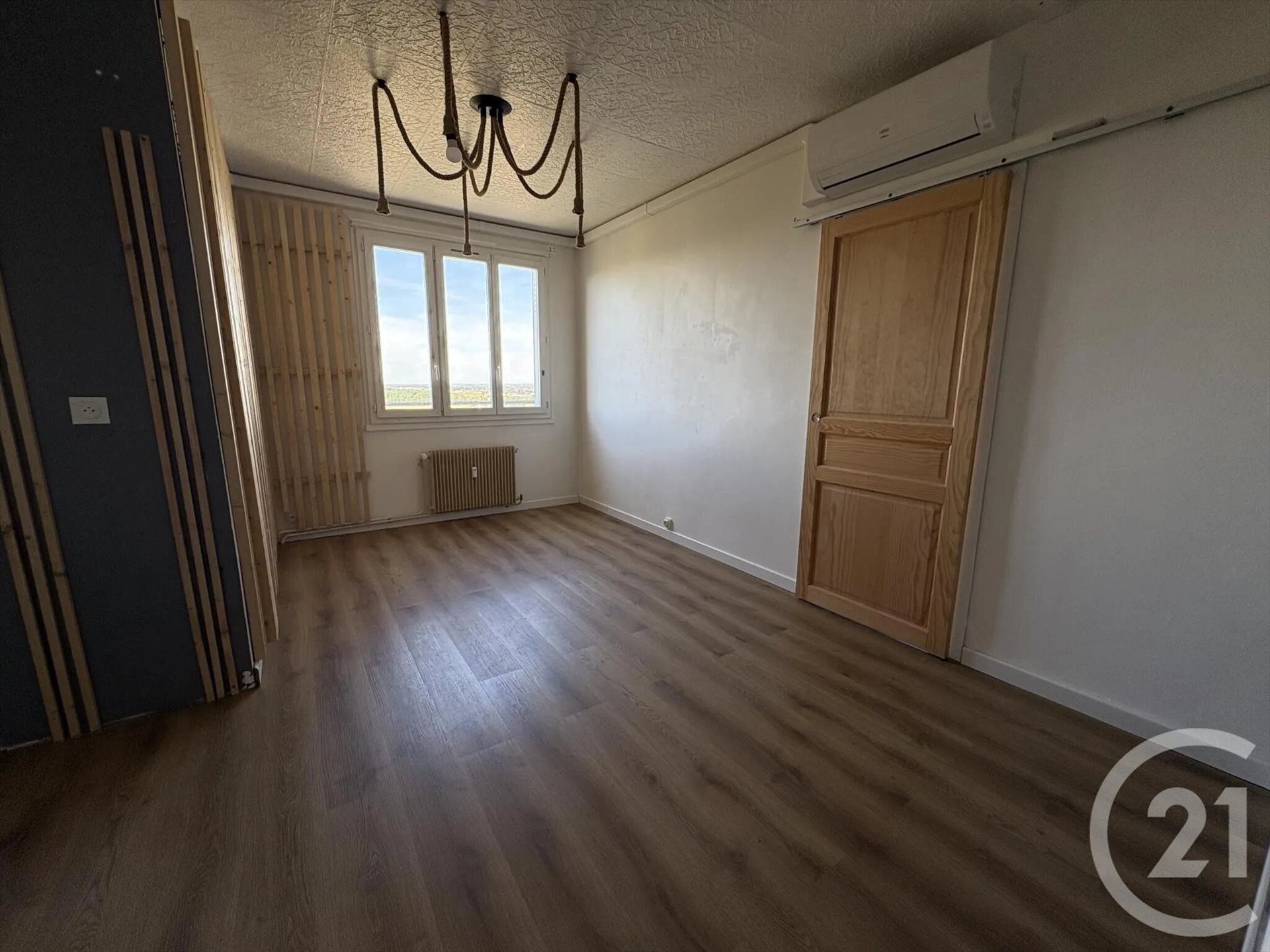 Appartement à louer, 56m², Belleville