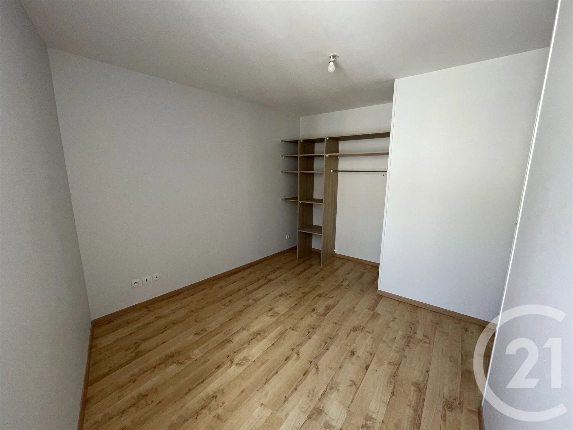 Appartement à louer, 65m², Saint-Etienne-des-Oullières