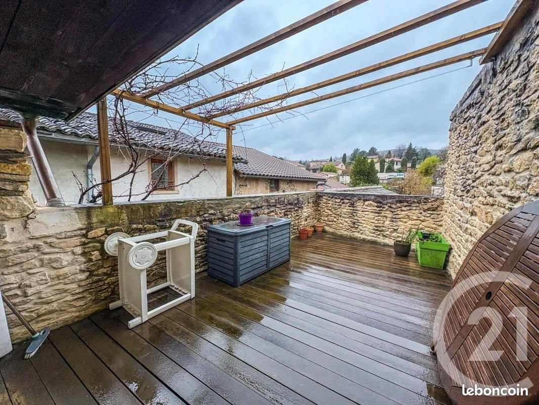 Maison à vendre, 136m², Lucenay