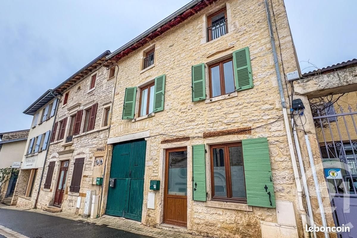 Maison à vendre, 136m², Lucenay