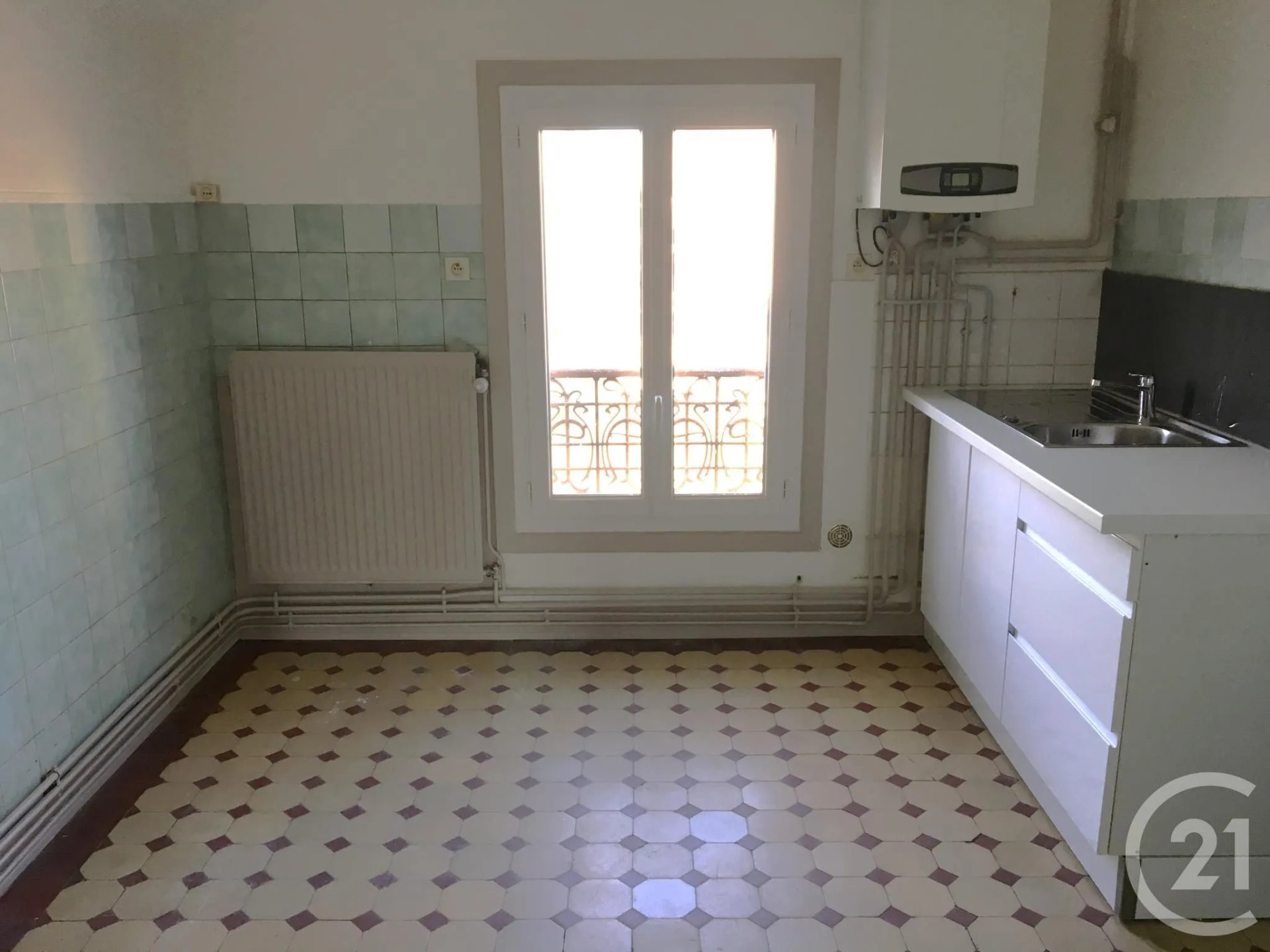 Appartement à louer, 68m², Belleville