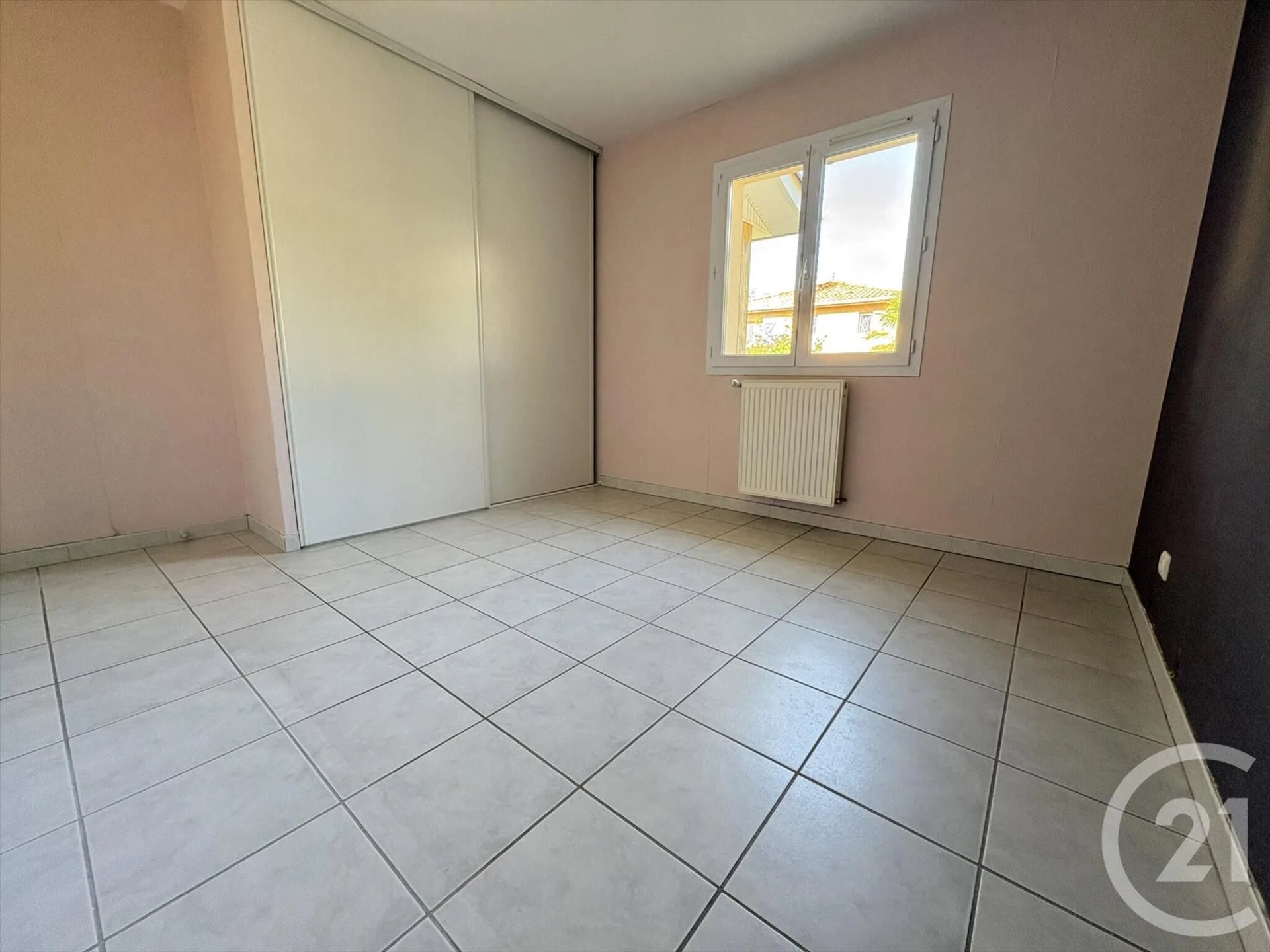 Maison à vendre, 81m², Guéreins