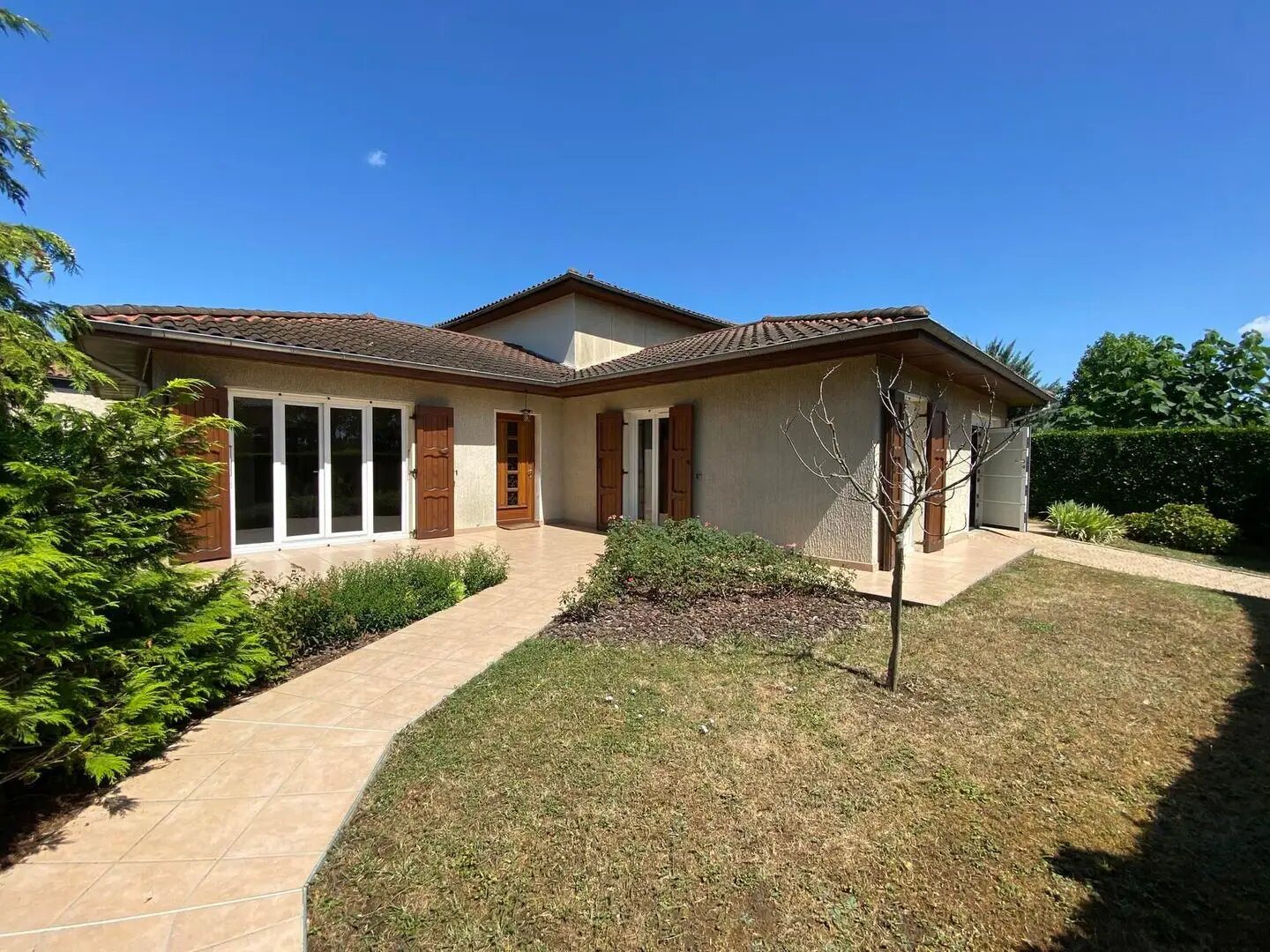 Maison à vendre, 138m², Ars-sur-Formans