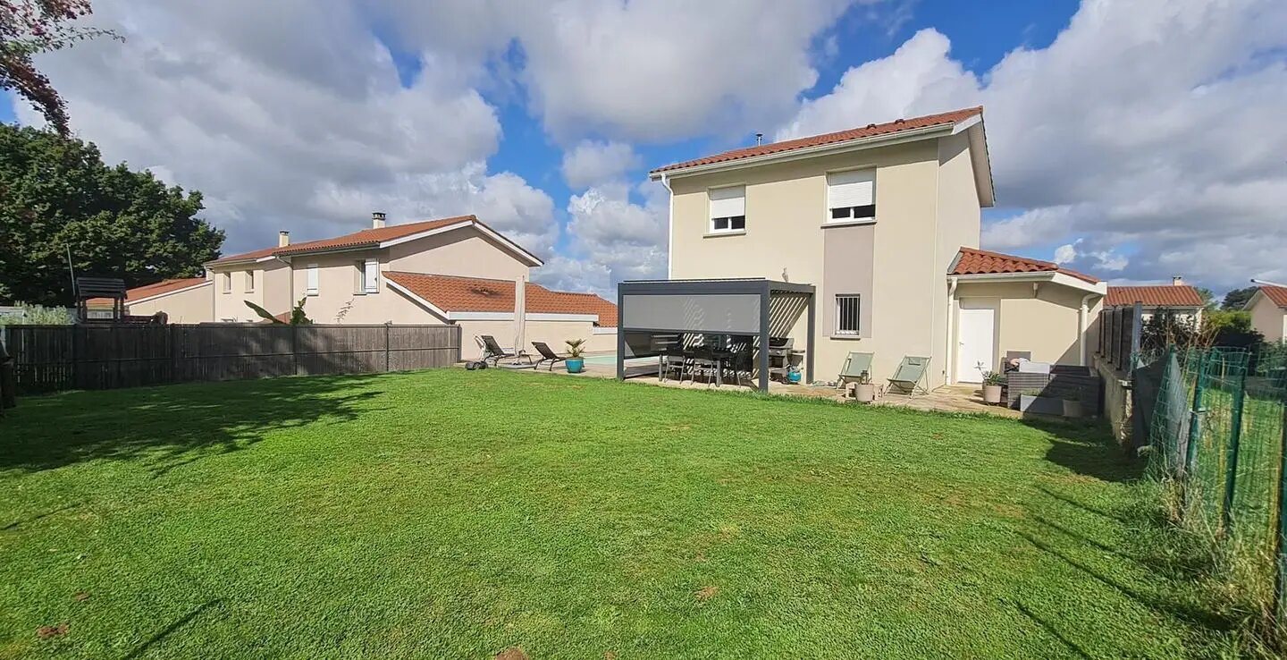 Maison à vendre, 91m², Toussieux