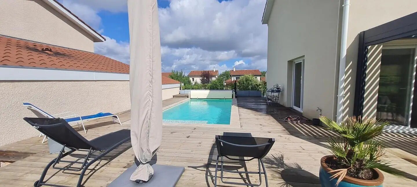 Maison à vendre, 91m², Toussieux